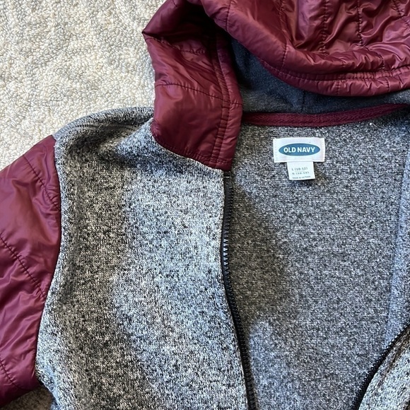 BOYS Sweater Jacket Old Navy Grey Burgundy Size Large 10-12 - Picture 3 of 6